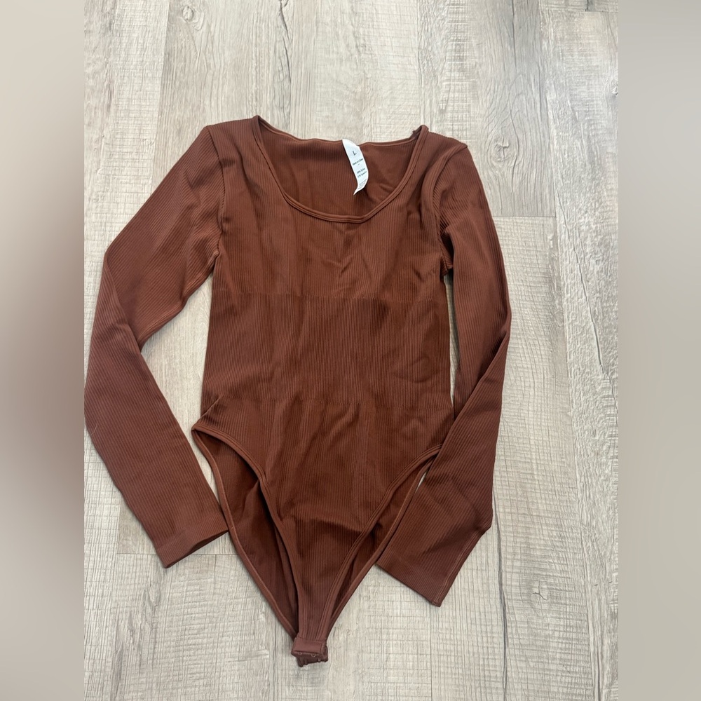 Chic Long Sleeve Brown Bodysuit